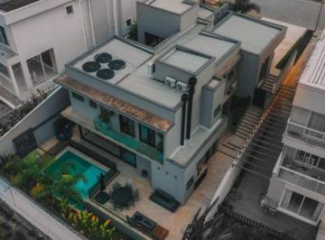 imagem · Casa à venda em Santana de Parnaíba, Tamboré, com 3 suítes, com 306 m², Tamboré Onze