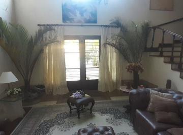 imagem · Chácara à venda em Santana de Parnaíba, Itaim Mirim, com 3 quartos, com 1752.1 m²
