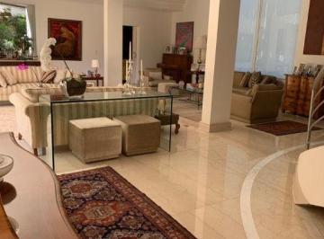 imagem · Casa à venda em Barueri, Alphaville 01, com 4 suítes, com 950 m², Alphaville Res