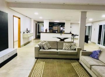 imagem · Casa à venda e para alugar em Santana de Parnaíba, Parque Jaguari (Fazendinha),