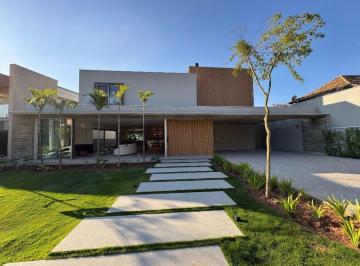 imagem · Casa à venda em Barueri, Alphaville, com 5 suítes, com 813 m², Alphaville Reside