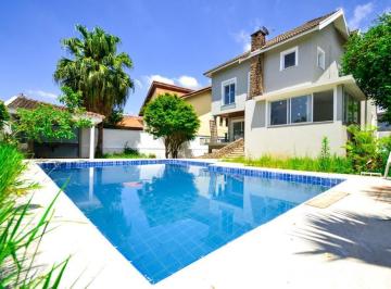 imagem · Casa à venda e para alugar em Santana de Parnaíba, Alphaville, com 3 suítes, com