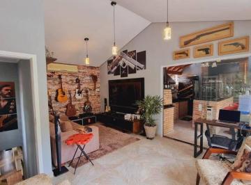 imagem · Casa à venda em Cotia, Jardim das Flores, com 3 quartos, com 326.37 m², Condomín
