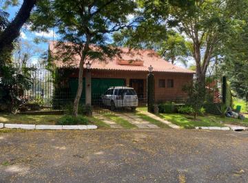 imagem · Casa à venda em Jandira, Altos de São Fernando, com 4 quartos, com 404.84 m²