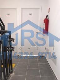 imagem · Apartamento à venda em Cotia, Jardim Petrópolis, com 2 quartos, com 42 m², Condo