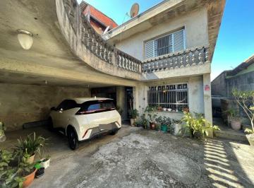 imagem · Casa à venda em Barueri, Jardim Mutinga, com 6 quartos, com 330 m²