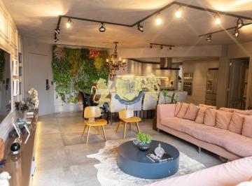 Apartamento · 130m² · 3 Quartos · 2 Vagas · Flat para venda em Moema - Edifício The Sutton House