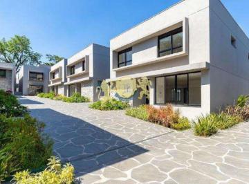 Casa · 850m² · 4 Quartos · 6 Vagas · Casa com 4 quartos e 850m² para Venda na Zona Sul - Condomínio Hípica Max