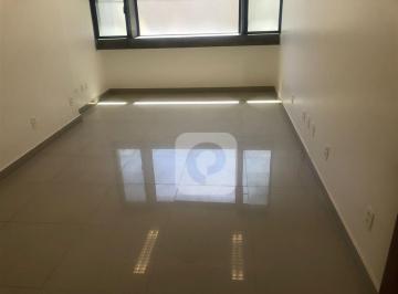 Comercial · 34m² · Excelente sala comercial, junto ao metrô da carioca.