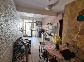Casa · 170m² · 4 Quartos · 1 Vaga · Excelente casa com 3 quartos, vaga e um terraço com churrasqueira!