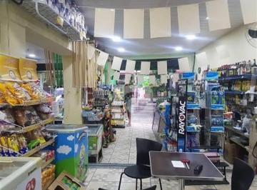Comercial · 102m² · Loja comercial frente de rua , junto à  Haddock Lôbo.