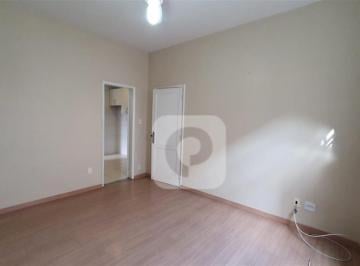 Casa · 62m² · 2 Quartos · 1 Vaga · Casa de vila, dois quartos, área externa.