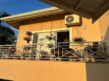 imagem · Sobrado à venda em Vinhedo, Marambaia, com 4 suítes, com 484.65 m², Condomínio E