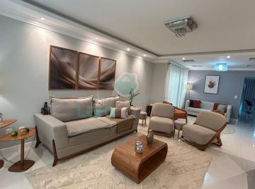 Casa · 383m² · 4 Quartos · 6 Vagas · Casa de Condominio em Lagoa - Macaé, RJ