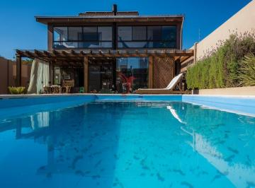 Casa · 350m² · 4 Quartos · 4 Vagas · Casa em Laranjal, Pelotas/RS de 350m² 4 quartos à venda por R$ 1.729.000,00