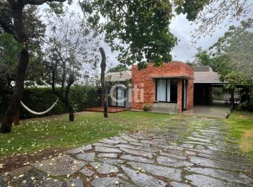 Casa de 3 quartos, Lagoa Santa · Casa com 800 m² e 3 quartos à venda no Condomínio Vivendas