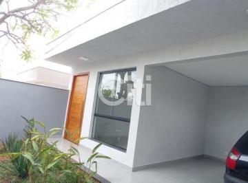 Casa · 131m² · 3 Quartos · 2 Vagas · BAIRRO SHALIMAR
