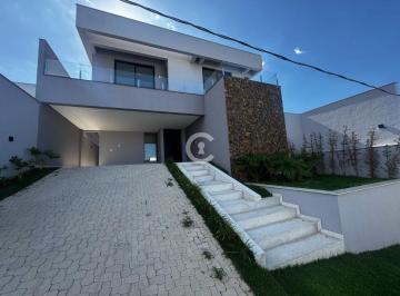 Casa · 250m² · 4 Quartos · 2 Vagas · CONDOMÍNIO GOLDEN CLASS
