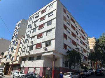 Apartamento · 43m² · 1 Quarto · Apartamento no Centro de 1 dormitório MOBILIADO