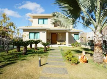 Casa · 325m² · 4 Quartos · 4 Vagas · Casa com 1000 m² e 4 quartos à venda no Condomínio Jardins da Lagoa