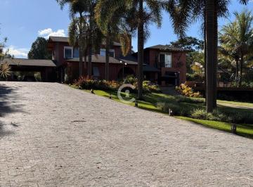Casa · 600m² · 5 Quartos · 4 Vagas · CONDOMÍNIO AMENDOEIRAS