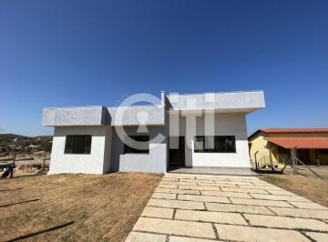Casa · 200m² · 3 Quartos · 2 Vagas · Casa com 1000 m² e 3 quartos à venda condomínio Vale do Luar