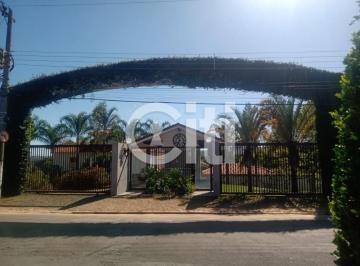 Casa · 211m² · 3 Quartos · 2 Vagas · Casa com 470 m² e 3 quartos à venda em Recanto da Lagoa