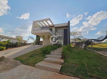 Casa · 260m² · 4 Quartos · 5 Vagas · CASA A VENDA - CONDOMINÍNIO GRAN ROYALLE
