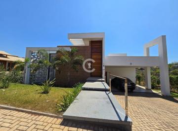 Casa · 450m² · 4 Quartos · 2 Vagas · CONDOMÍNIO CHAMPAGNE