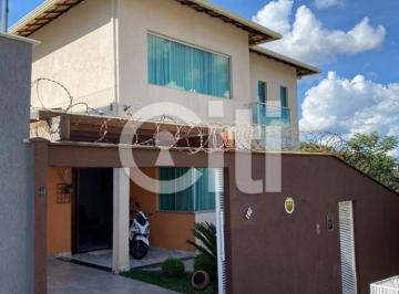 Casa · 160m² · 3 Quartos · 2 Vagas · BAIRRO PORTAL DO SOL