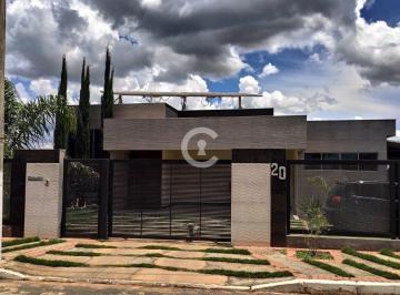 Casa · 370m² · 4 Quartos · 4 Vagas · CONDOMÍNIO MIRANTE DO FIDALGO