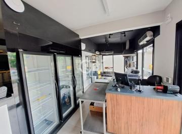 Comercial · 240m² · BAIRRO JARDIM IPÊ