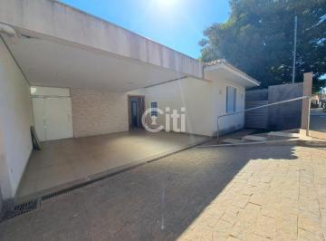 Casa · 230m² · 5 Quartos · 2 Vagas · CONDOMÍNIO MANANCIAL