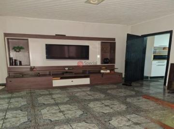 Casa · 224m² · 4 Quartos · 10 Vagas · Sobrado no Parque Boturussu.