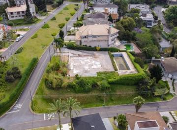 1 · Terreno a venda com  1.851 m2 privativos no São João em Curitiba