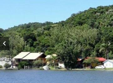 Apartamento de 2 quartos, Laguna · BARBADA APTO COM VISTA P MAR MOBILIADO MAR GROSSO 400.000 C .ELEVADOR