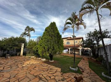 Casa · 471m² · 4 Quartos · Casa condomínio fechado, setor de mansões