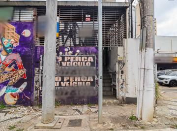 Comercial · 158m² · 18 Quartos · 6 Vagas · Casa comercial na Avenida Moreira Guimarães, N. 770 • 158 m²