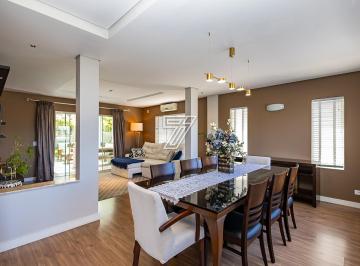 Casa · 275m² · 4 Quartos · 3 Vagas · Casa à venda - em Vista Alegre