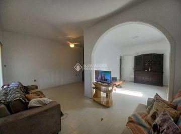 Casa · 220m² · 3 Quartos · 2 Vagas · Casa térrea de 3 quartos o bairro Tristeza