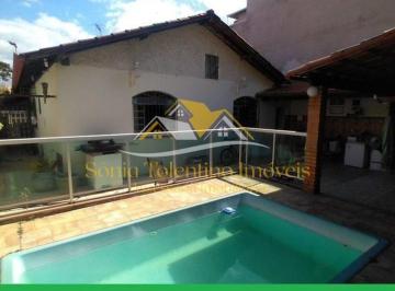 Casa · 360m² · 3 Quartos · 2 Vagas · Oportunidade! Linda casa de 03 quartos com suíte, área gourmet e piscina no Espírito Santo -  Betim/