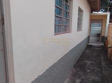Casa · 640m² · 3 Quartos · 2 Vagas · Casa térrea à venda de 209m² | 03 dormitórios, sendo 01 suíte e 02 vagas de garagem | Centro - São J