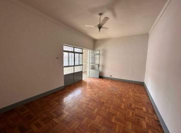 Casa · 130m² · 4 Quartos · 1 Vaga · Casa com excelente localização no centro de Itaúna