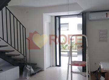Casa · 110m² · 2 Quartos · 2 Vagas · 2 quartos, 2 suítes, 2 vagas mais depósito