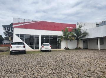 Comercial · 1270m² · 6 Quartos · 40 Vagas · Pavilhão com 1270m, 40 estacionamentos na Av. Hevio Basso