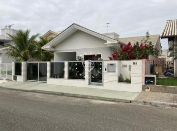 Casa · 360m² · 3 Quartos · 2 Vagas · Linda Casa à Venda na Pedra Branca – Palhoça/SC   Conforto, localização privileg