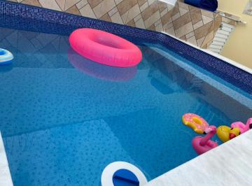 Casa · 80m² · 2 Quartos · 2 Vagas · Casa à venda com 2 dormitórios e piscina no bairro Jamaica Itanhaém/SP