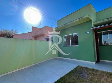 Casa · 70m² · 3 Quartos · 1 Vaga · VENDO - Casa com 3 Dormitórios e Quintal na Região Leste
