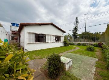 Casa · 157m² · 4 Quartos · Casa Comercial na Passagem disponível para locação