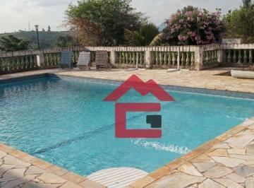 656ff8f9e73ae2af92079e36db2a47d4ccf03519 · Ibiúna- chácara com 1.200 m², sendo 3 dormitórios e uma suíte, ao lado da rodovia!